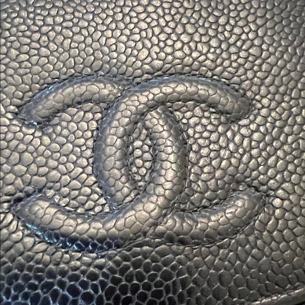 CHANEL Black Textured Leather Wallet GUC see all photos! - Picture 15 of 16